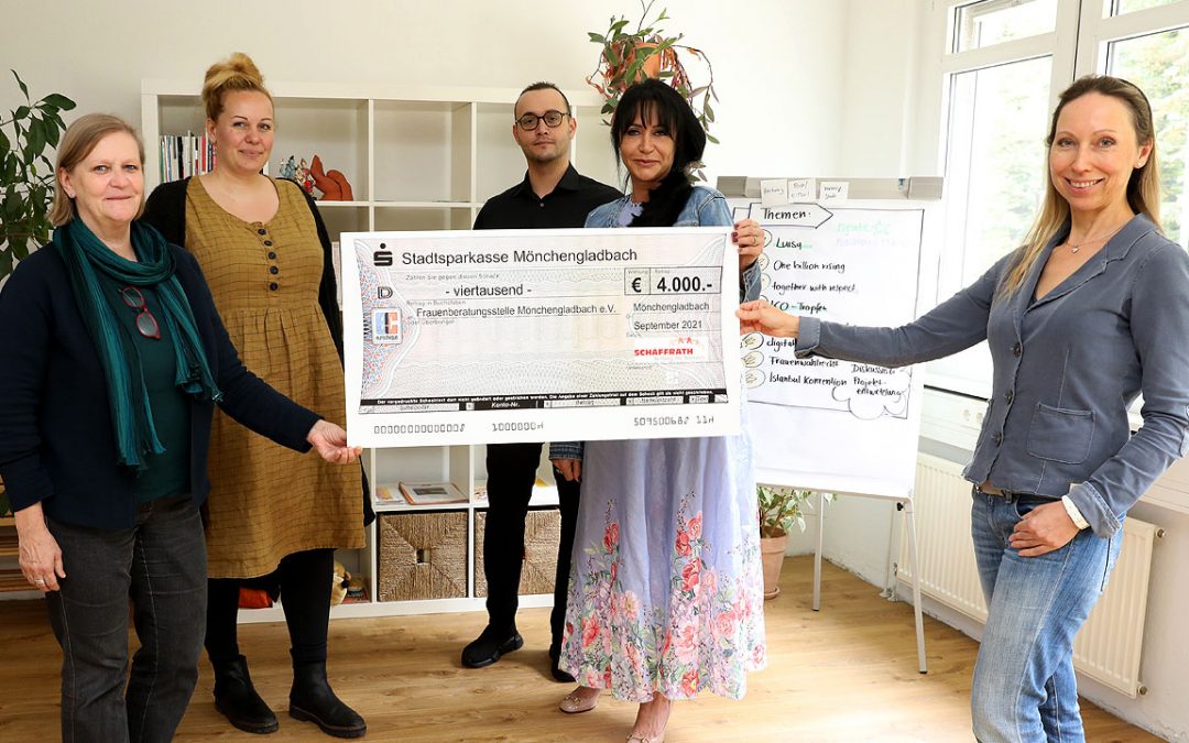 Foto 4.000 Euro für die Frauenberatungsstelle